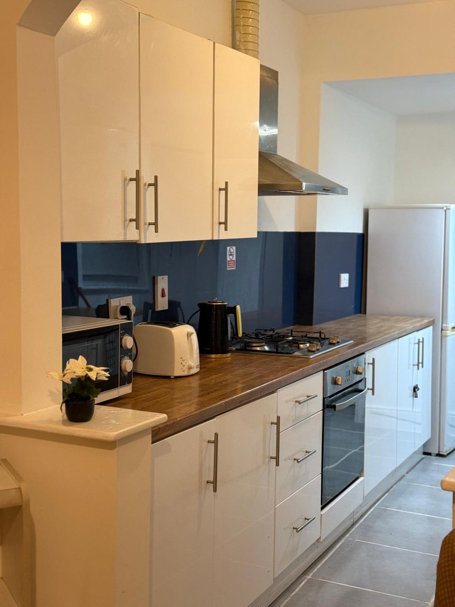 3 Bedroom Terraced Home Nottingham Exteriör bild